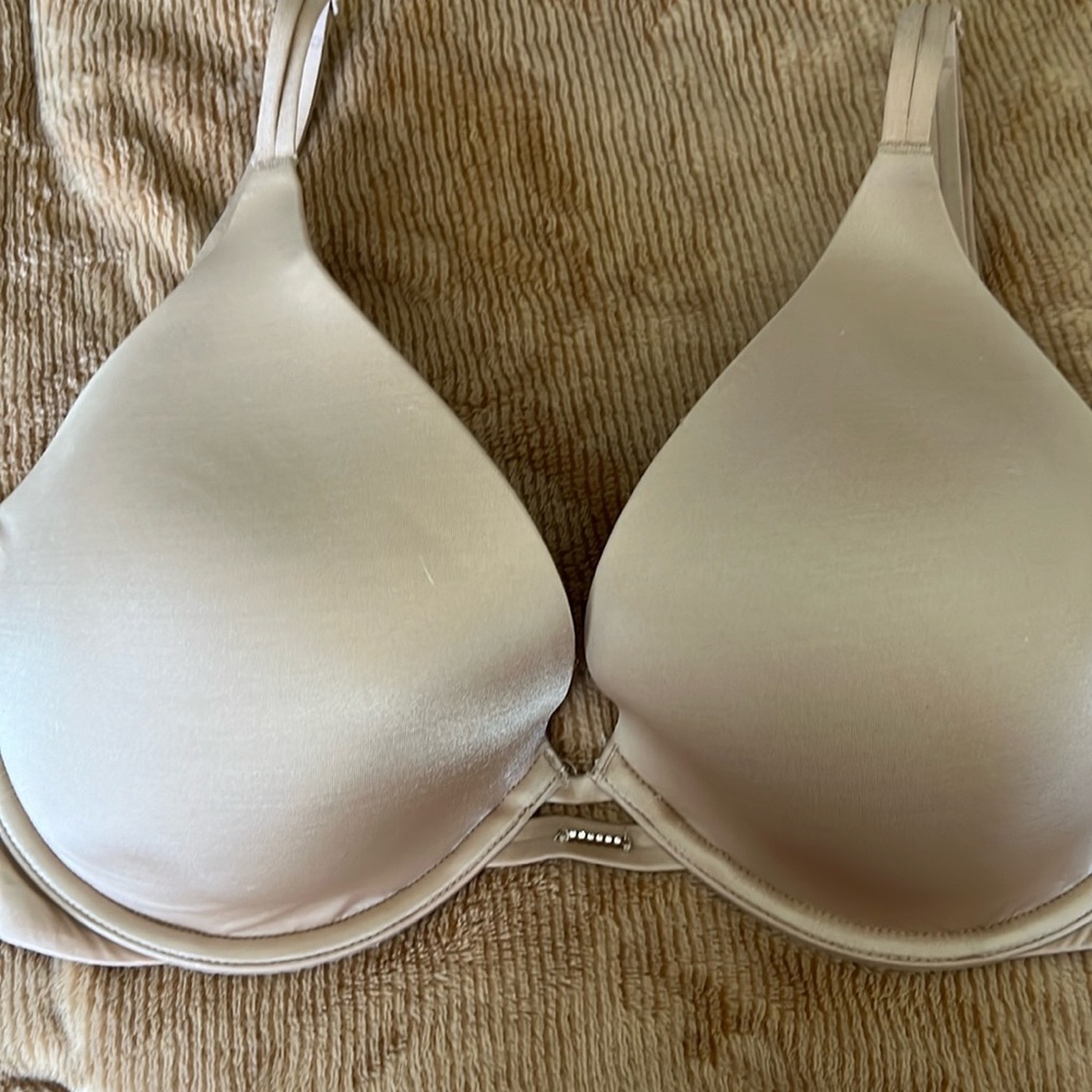 Victoria’s Secret bra